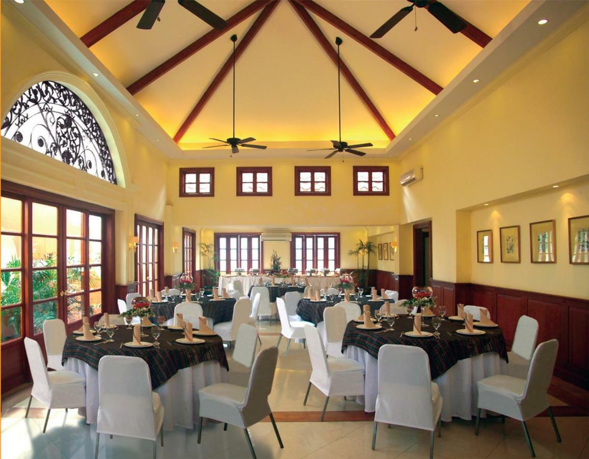 Herald Suites San Pedro Makati Exterior foto